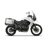 FIXATION SIDE CASE SHAD 4P SYSTEM POUR TRIUMPH 800 TIGER 2011>